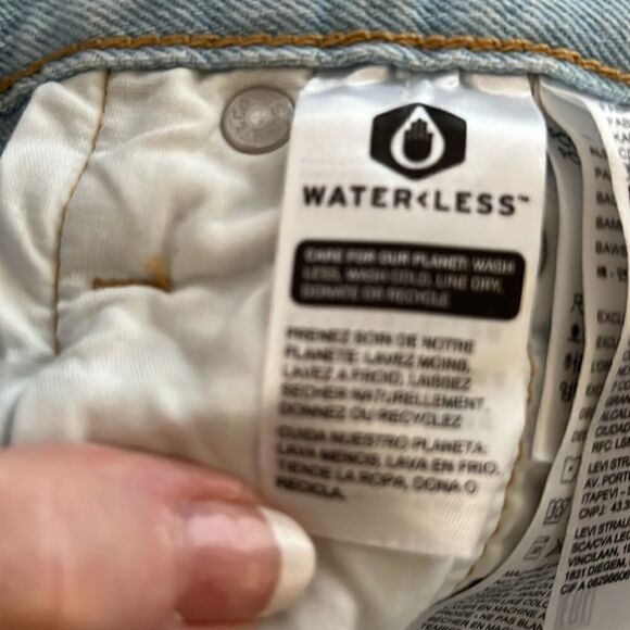 Levi’s 501 Skinny High Rise Light Wash Button Fly Front Jeans Size 26 X 30 - Picture 11 of 12